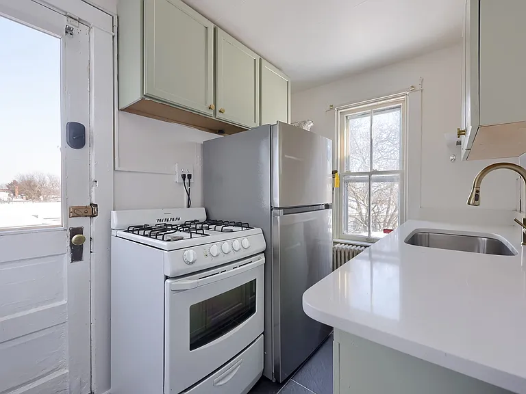 507 N Lime St #4 — Photo 7