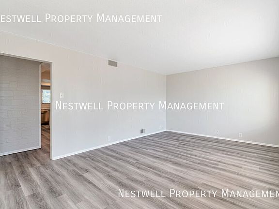 4th image of 453 E Haven Ave