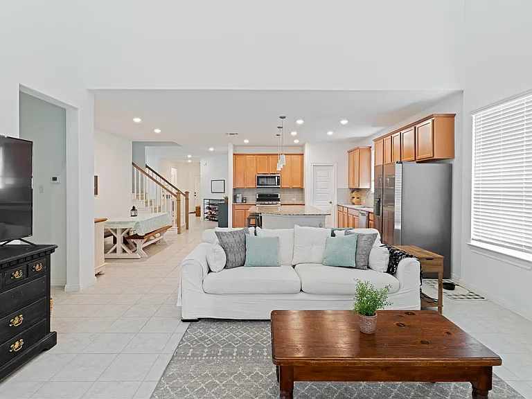 237 Sand Lily Ln — Photo 3