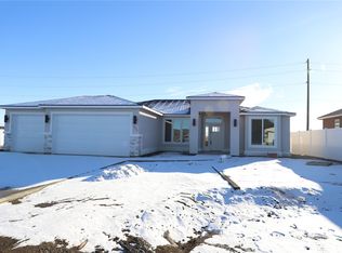802 Q St SW, Quincy, WA 98848