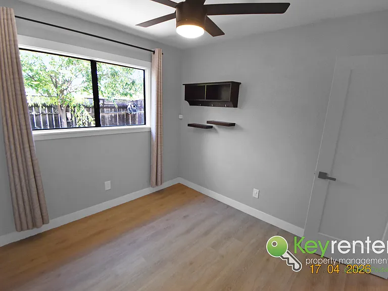 5127 Red Oak Dr — Photo 16