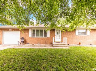 5 Holly Ln, Bartonville, IL 61607