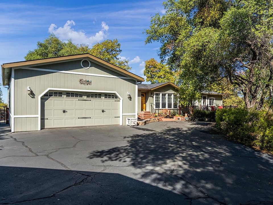 2nd image of 13702 W View Dr