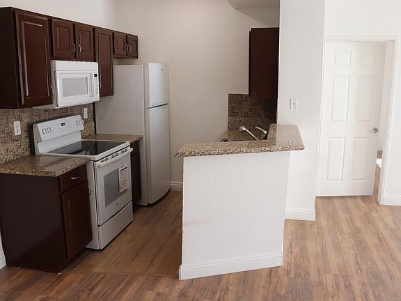 2nd image of 5130 S Jones Blvd
