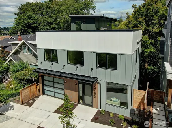 2622 Mayfair Avenue N, Seattle, WA 98109