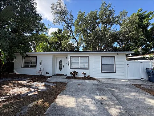 3916 W North A St Photo 1