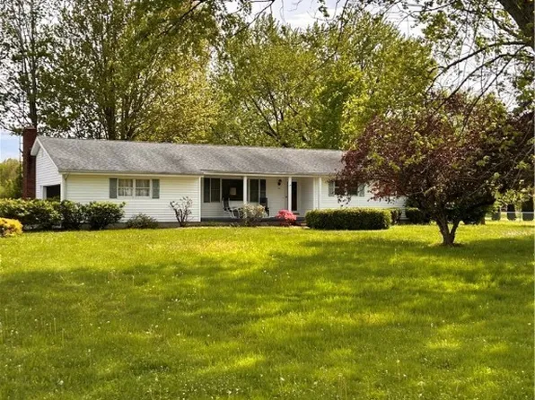 3080 Bradley Brownlee Rd, Cortland, OH 44410