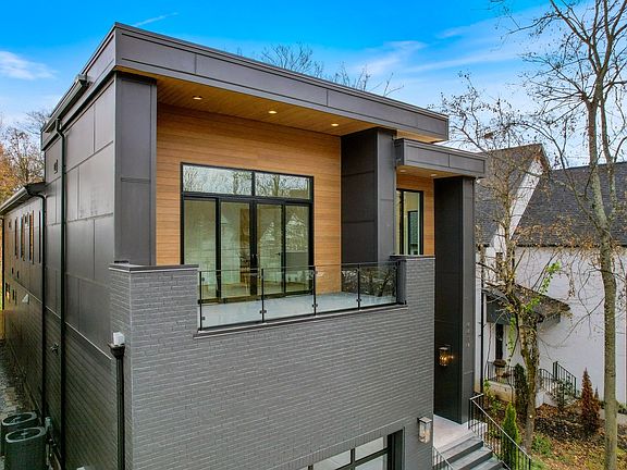 5th image of 4414 Lealand Ln
