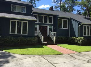 2 Deveaux Ln, Savannah, GA 31411