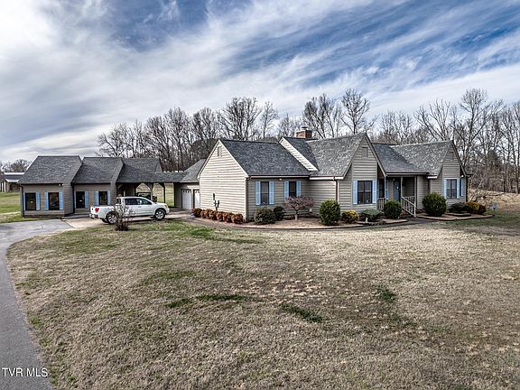 2nd image of 286 Myers Acres Ln