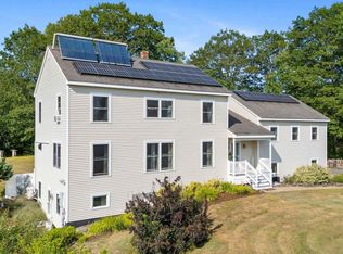 28 Carson Dr, Gorham, ME 04038