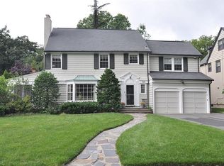 320 Forest Ave, Glen Ridge, NJ 07028