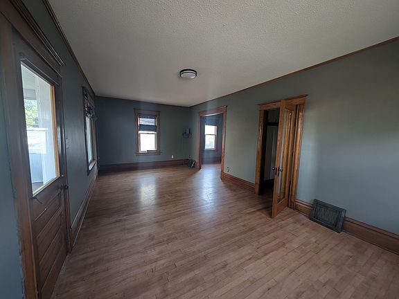 5th image of 721 4th Ave