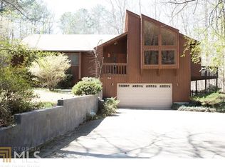 5830 Wills Lake Rd, Cumming, GA 30040