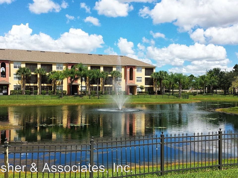 2nd image of 10831 Windsor Walk Dr #1312