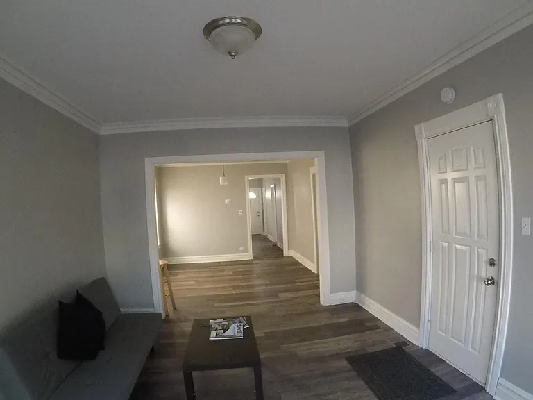 2944 N Avers Ave #2 — Photo 6