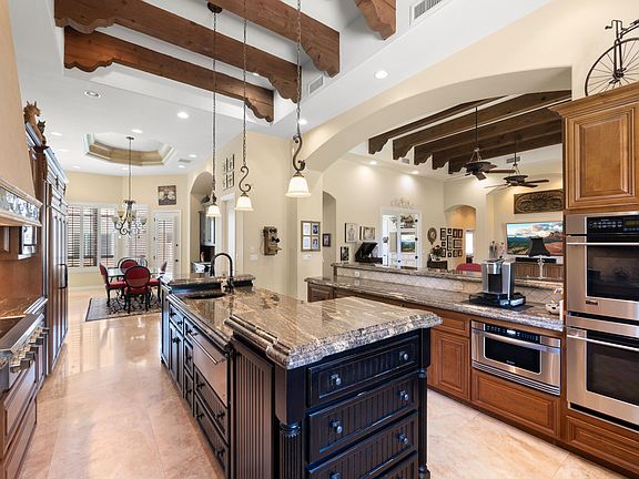 3rd image of 4536 N ARCADIA Drive