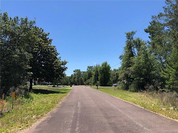 2nd image of 8211 N Ibsen Dr
