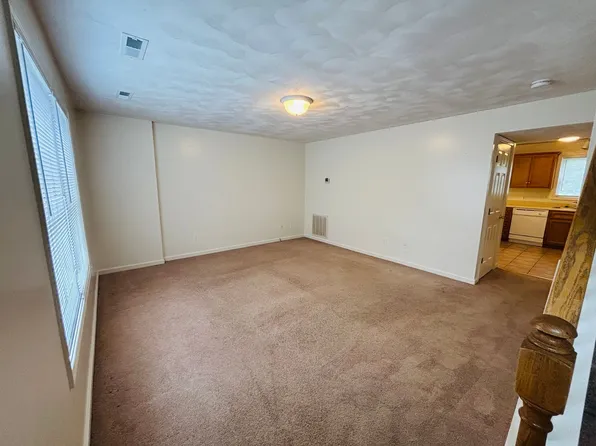 765 E Main St, Christiansburg, VA 24073