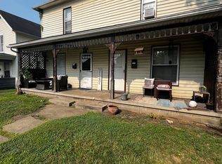 379 S 10th St, Coshocton, OH 43812