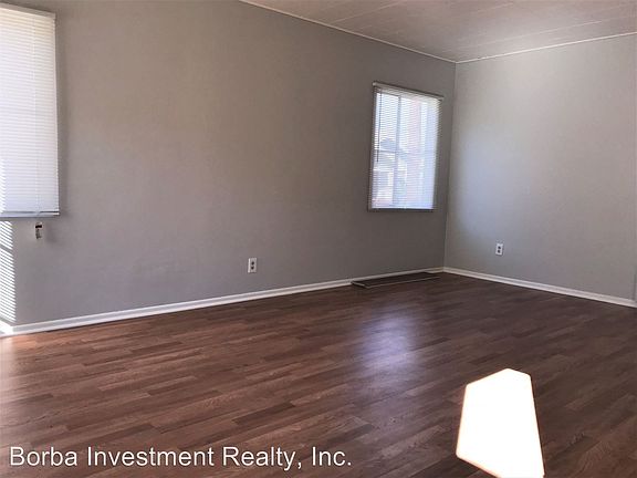 5th image of 500 Saint Louis Ave APT 1