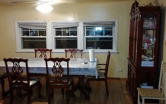 3rd image of 2744 Geneva Ave