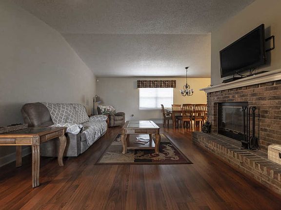 4th image of 7514 Petrell Dr