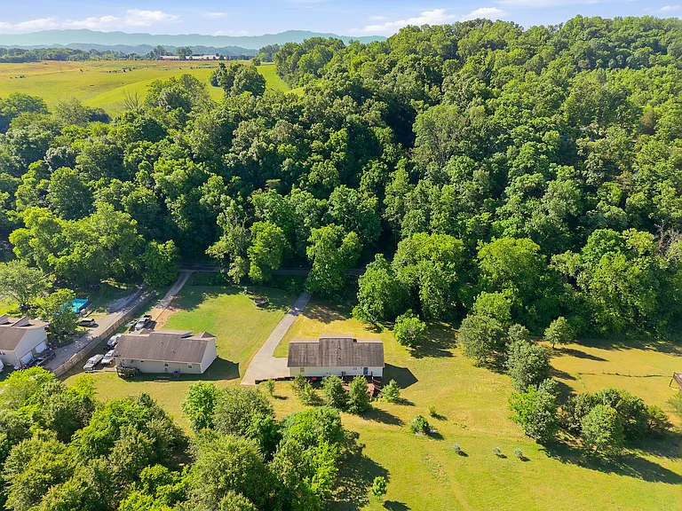 1690 River Bend Rd — Photo 49