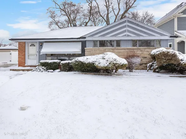 413 N Ridgeland Ave, Elmhurst, IL 60126