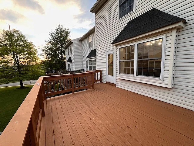 305 S Oak St — Photo 17
