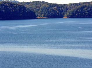 39 Lands End Dr, Monticello, KY 42633