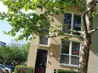 293 G St SW #134, Washington, DC 20024