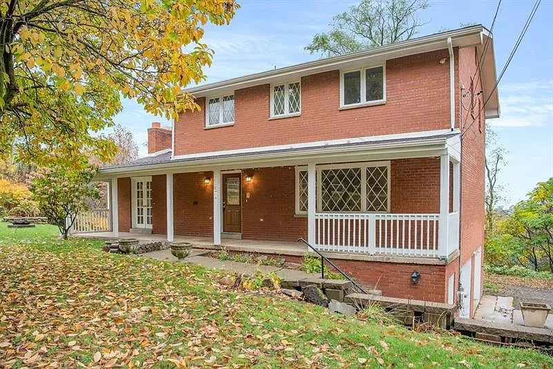 251 Hulton Rd photo 1