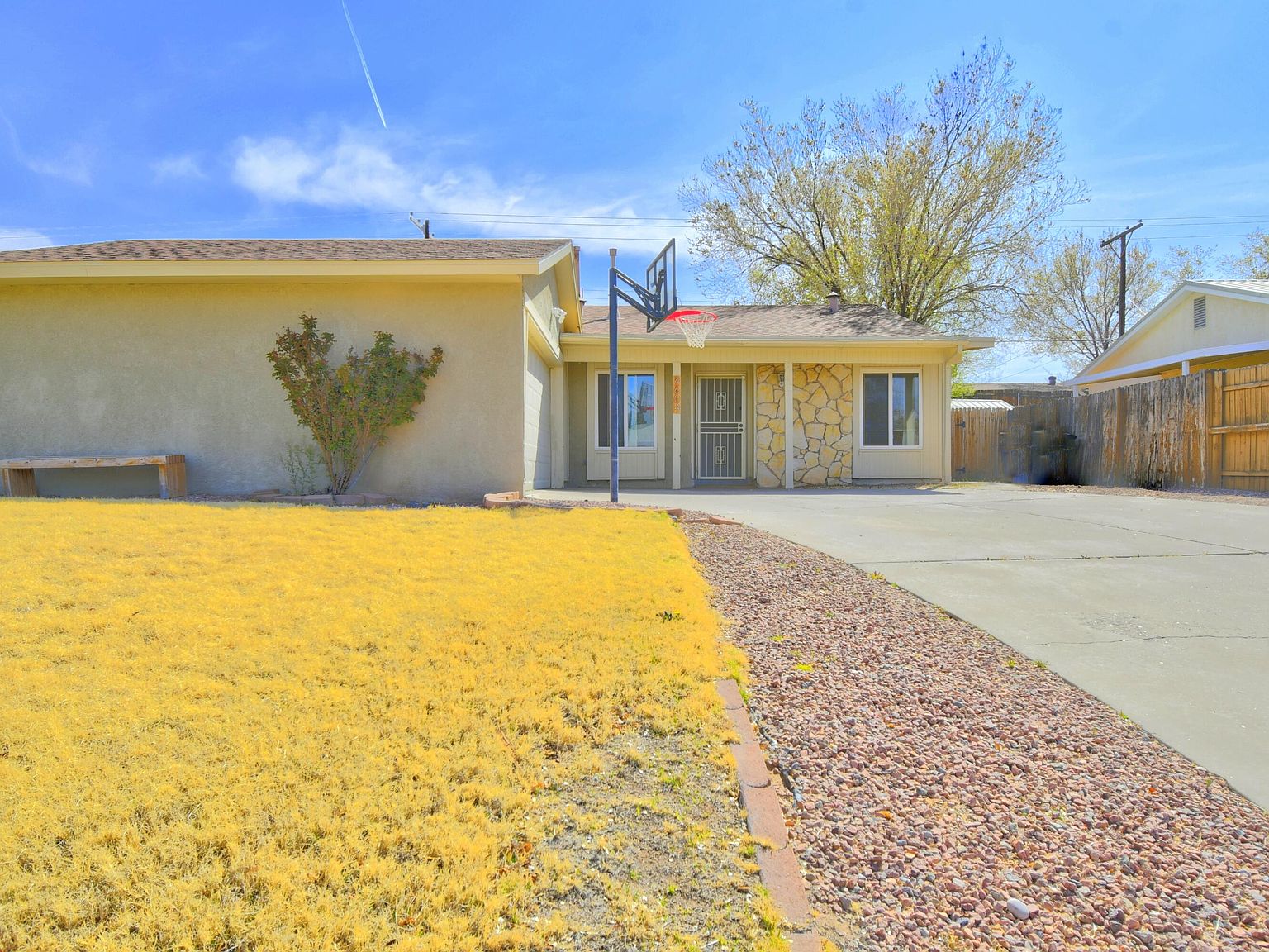 4604 Eric Dr NE, Albuquerque, NM 87109 | Zillow