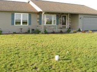 387 Musselman Rd, Fredericksburg, PA 17026