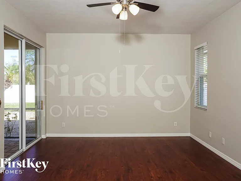 4013 Joann Ter — Photo 10