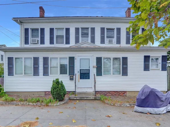 103 Railroad Avenue, Patchogue, NY 11772