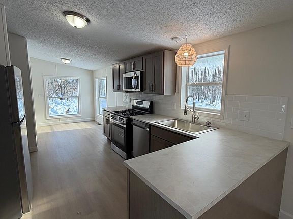 5th image of 11145 Riley Rd