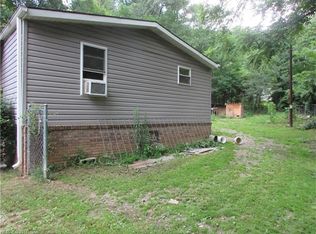 521 Brandon Rd, Black Mountain, NC 28711