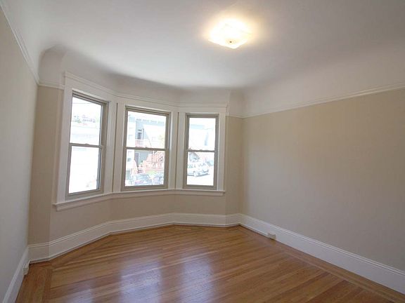 2nd image of 625 Mississippi St