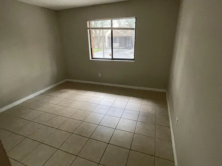 507 Mansfield Dr — Photo 19