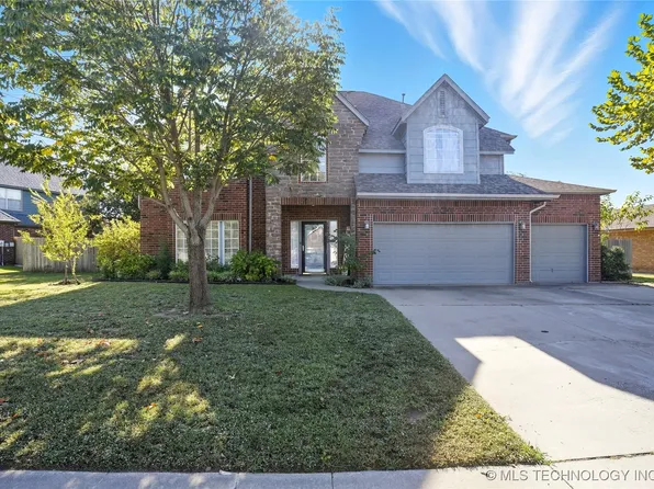 12512 E 88th St N, Owasso, OK 74055