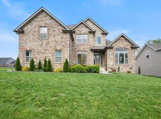 100 David Keith Ln, Clarksville, TN 37042