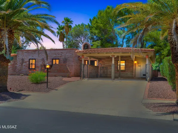 215 E Los Rincones, Green Valley, AZ 85614