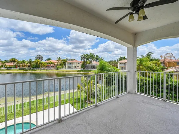 4835 NW 124th Way, Coral Springs, FL 33076