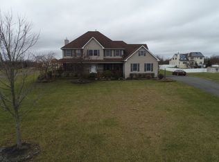 16 Cutter Ct, Cream Ridge, NJ 08514