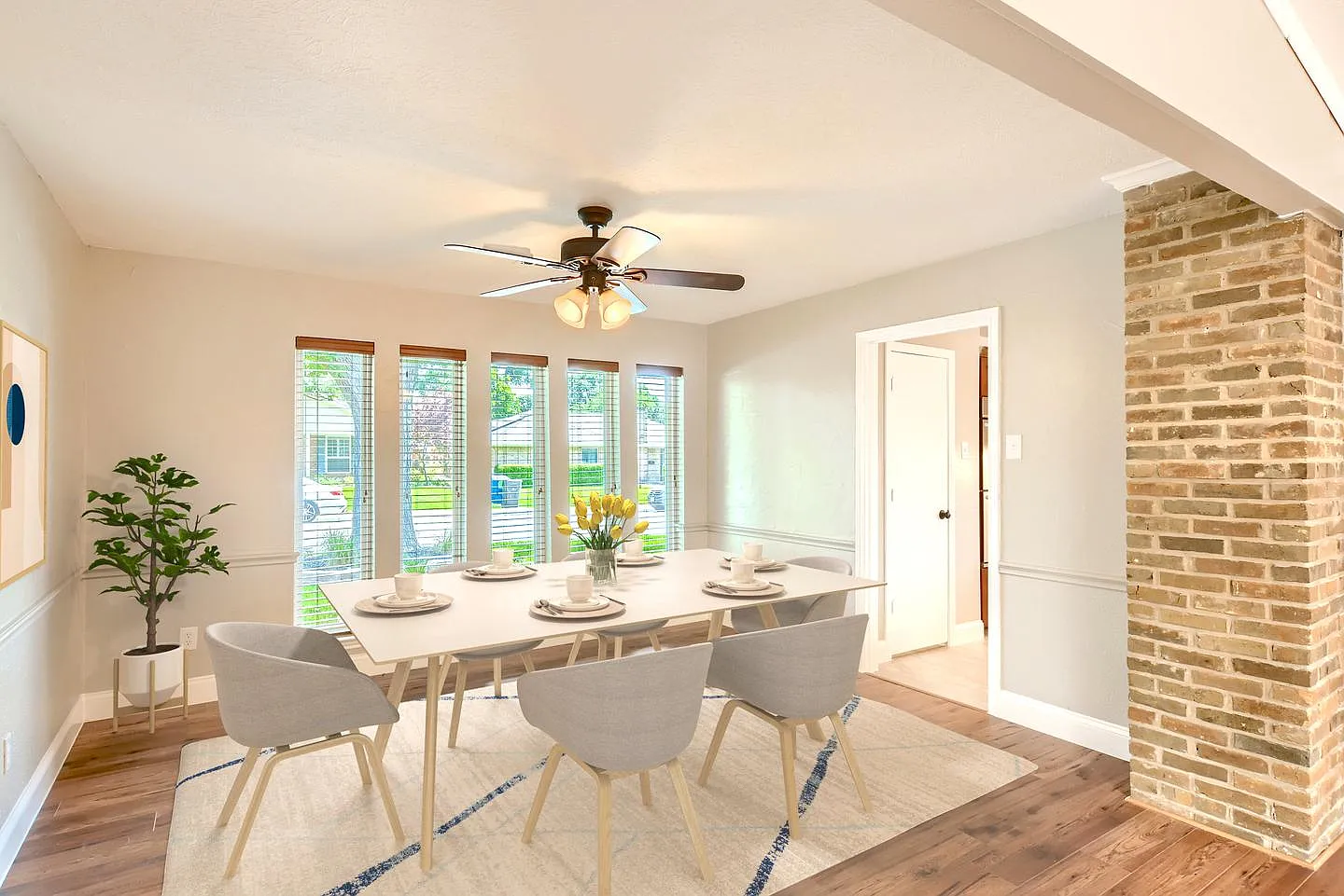 Sensational Prestonwood home with outdoor pool & cabana — Photo 4