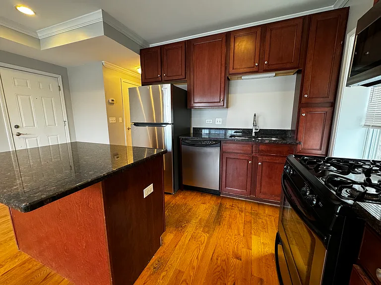 4057 W Melrose St #3W — Photo 4
