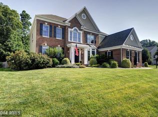 26109 Talamore Dr, Chantilly, VA 20152