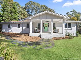 1686 Camelot Cir, Tucker, GA 30084